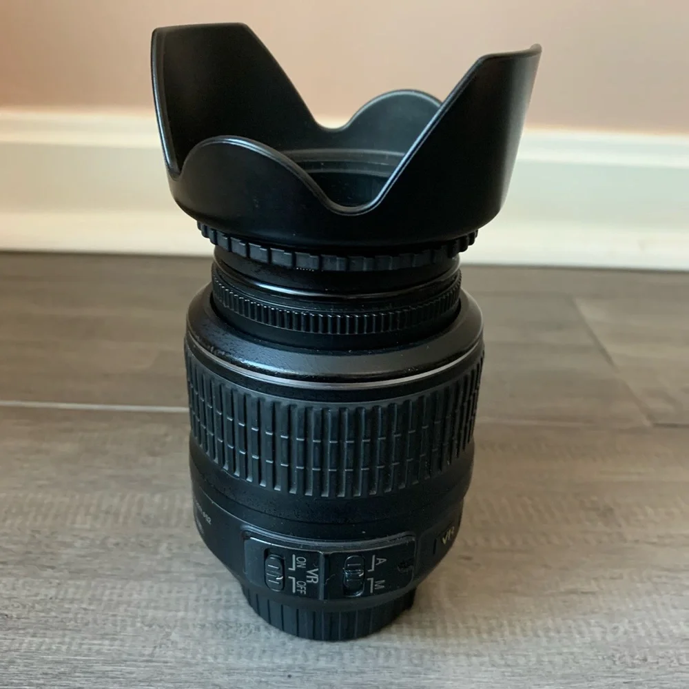 Nikon DX AF-S Nikkor 18-55mm 5.6G VR Lens